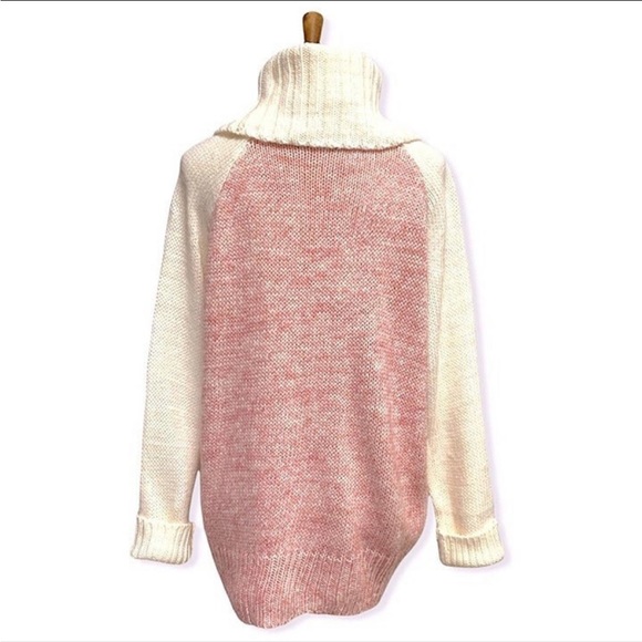 NWT ModCloth Raglan Cowl Neck Pink Color Block Cozy Knit Turtleneck Sweater LG - Picture 6 of 12